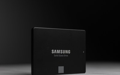 Samsung PM9A3 3.84TB U.2 NVMe